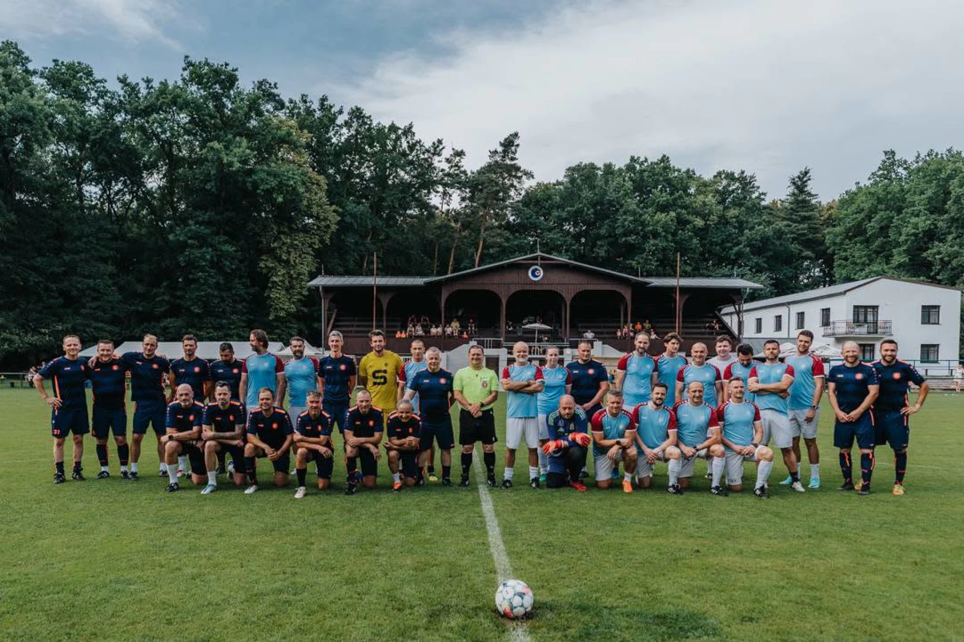 Slavnostní otevření zrekonstruované tribuny - fotografie 4