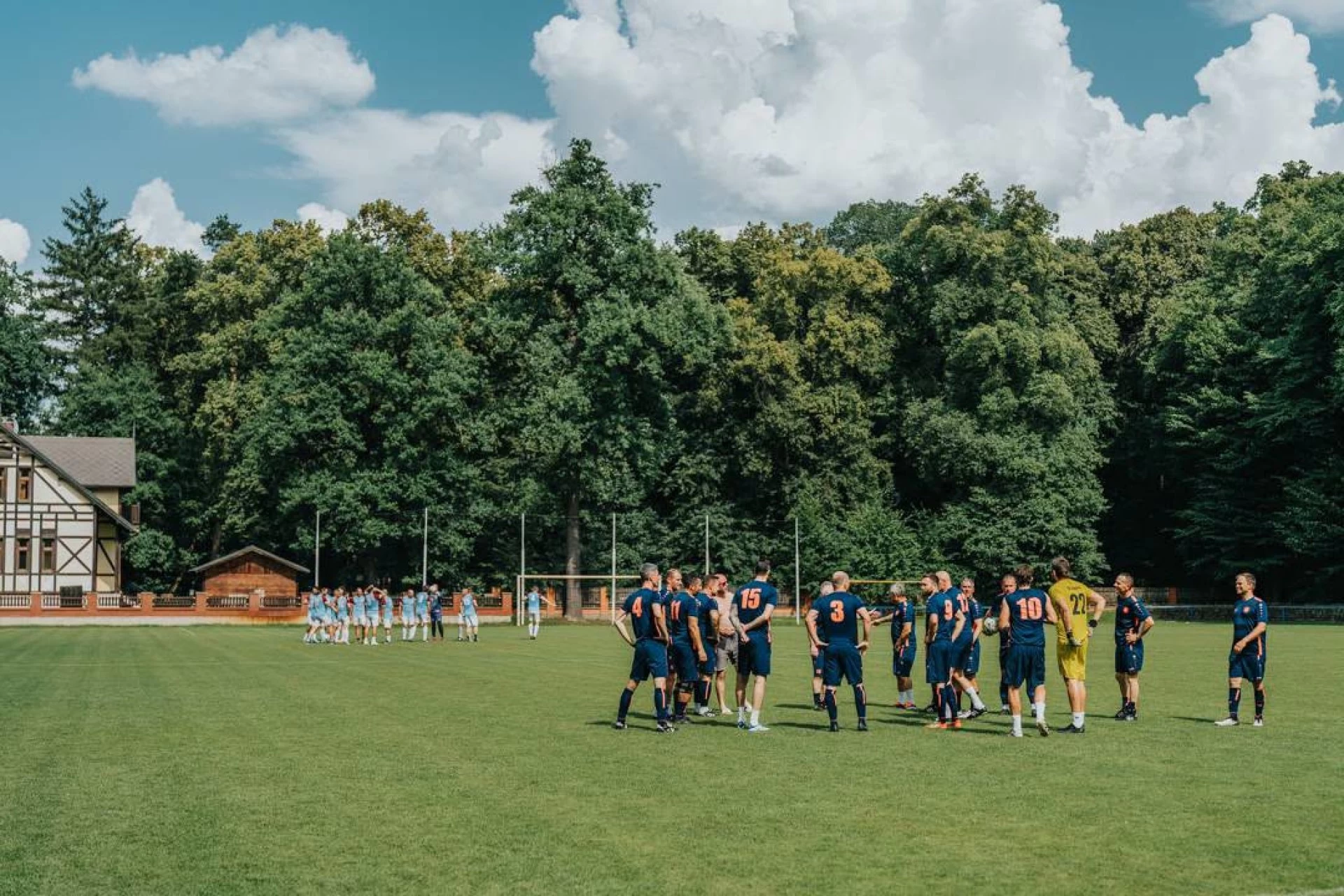 Slavnostní otevření zrekonstruované tribuny - fotografie 1